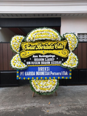 Papan Bunga Duka di Pija