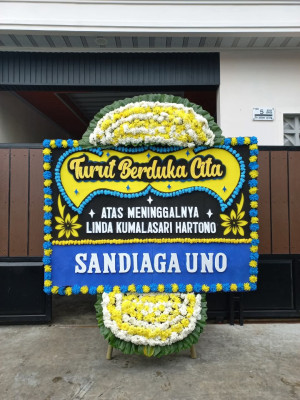 Papan Bunga Duka di Pija